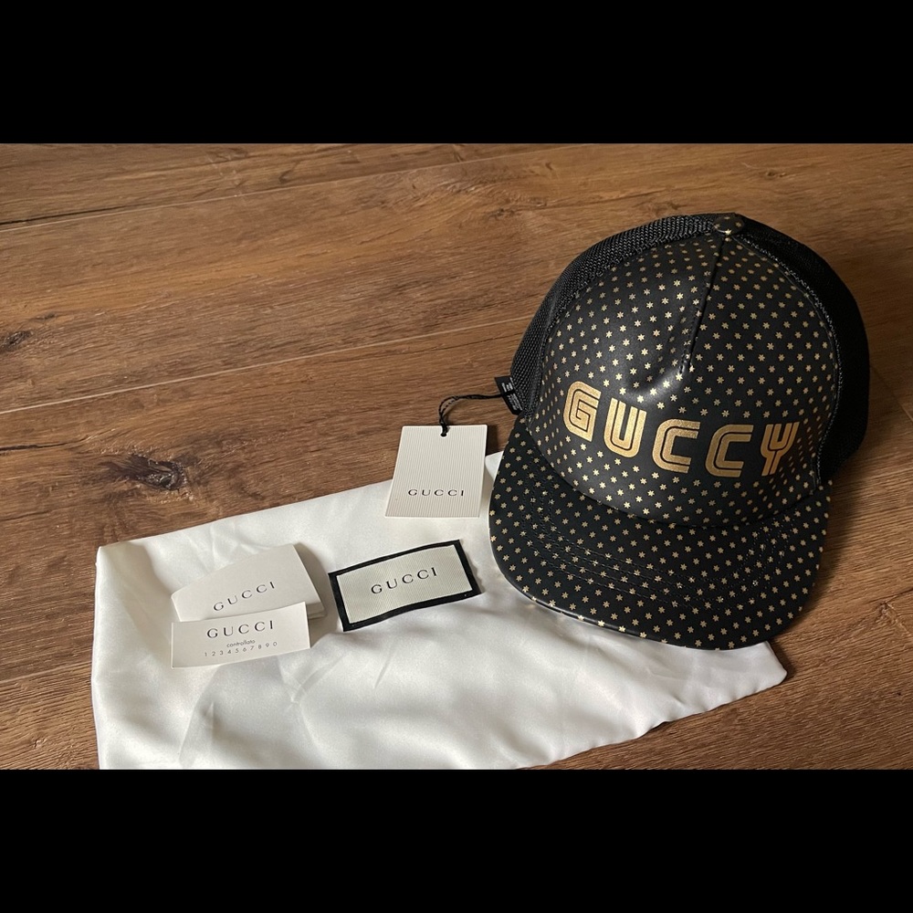 GUCCI-AUTHENTIC NWT Gold & Black “GUCCY” Baseball Hat - Picture 13 of 14